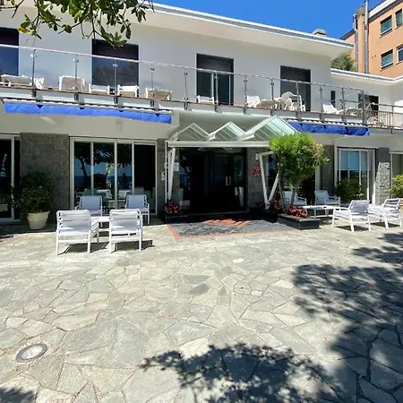 Piccolo Le Palme San Bartolomeo Al Mare