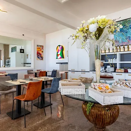 Piccolo Le Palme Otel 3*