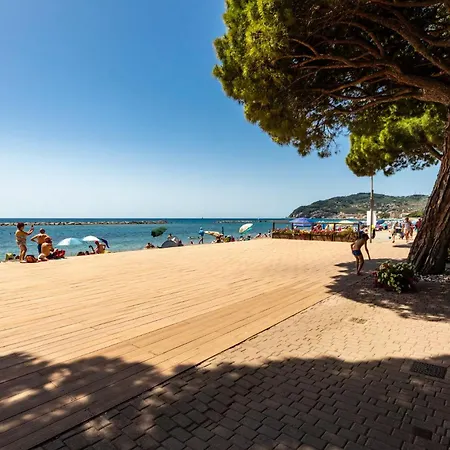 Otel Piccolo Le Palme San Bartolomeo Al Mare