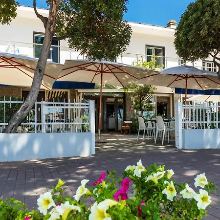 Piccolo Le Palme Otel