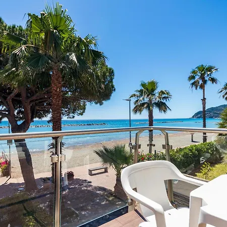 Ξενοδοχείο Piccolo Le Palme 3*